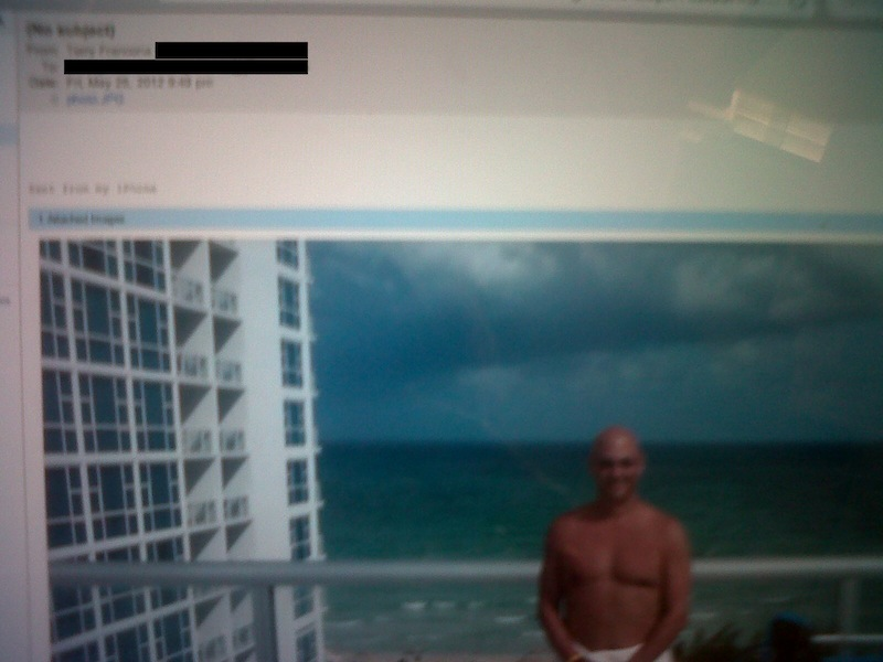 Illustration for article titled Dear Terry Francona, Please Stop Emailing Photos Of Yourself Half-Naked In A Towel To My Girlfriend